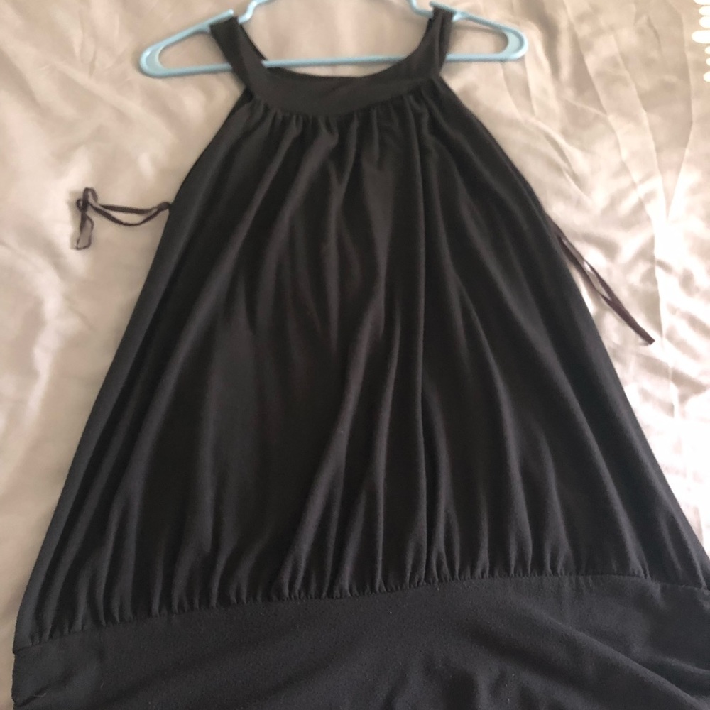 Rue 21 split back top